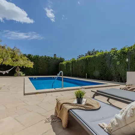 Alicia By Interhome Villa