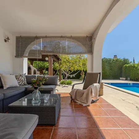 Alicia By Interhome Villa *